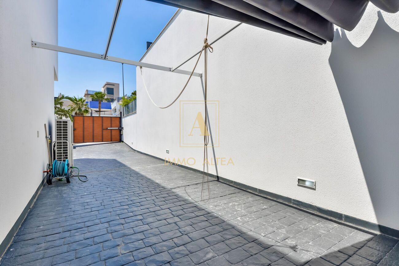 Villa for sale in Finestrat, Alicante, Spain