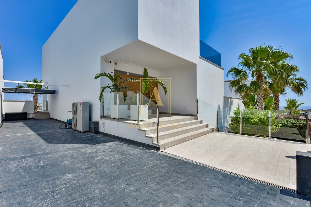 Villa for sale in Finestrat, Alicante, Spain