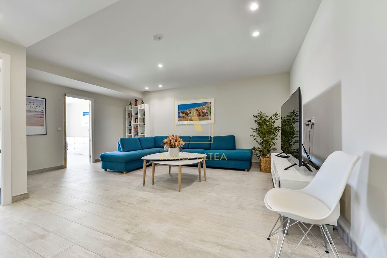 Villa for sale in Finestrat, Alicante, Spain