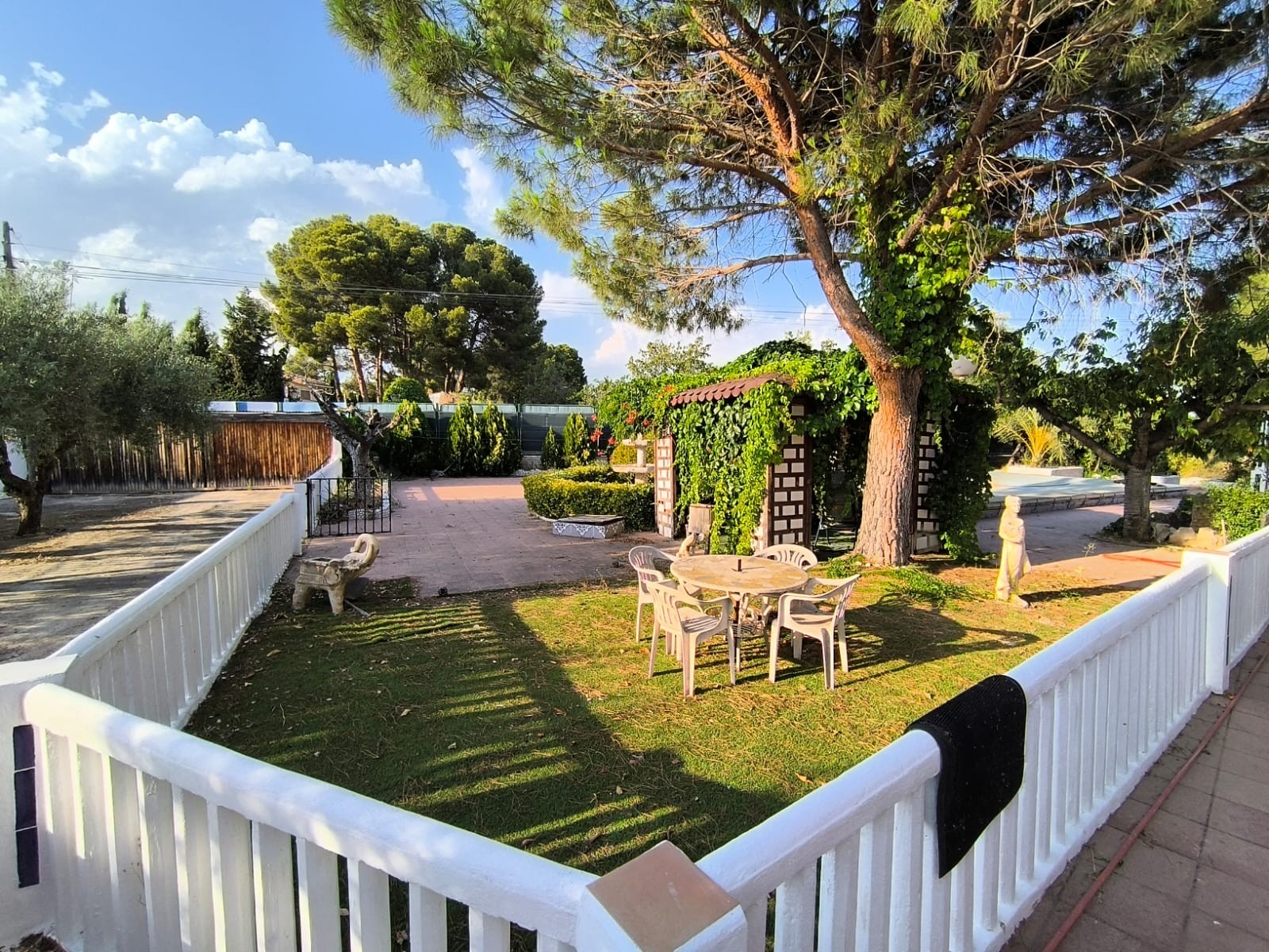 Villa for sale in Yecla, Murcia, Spain