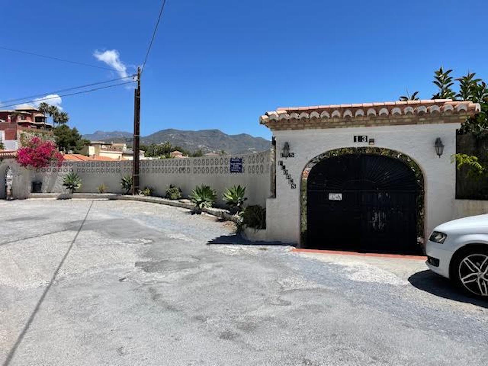 Villa en venta en Almuñecar