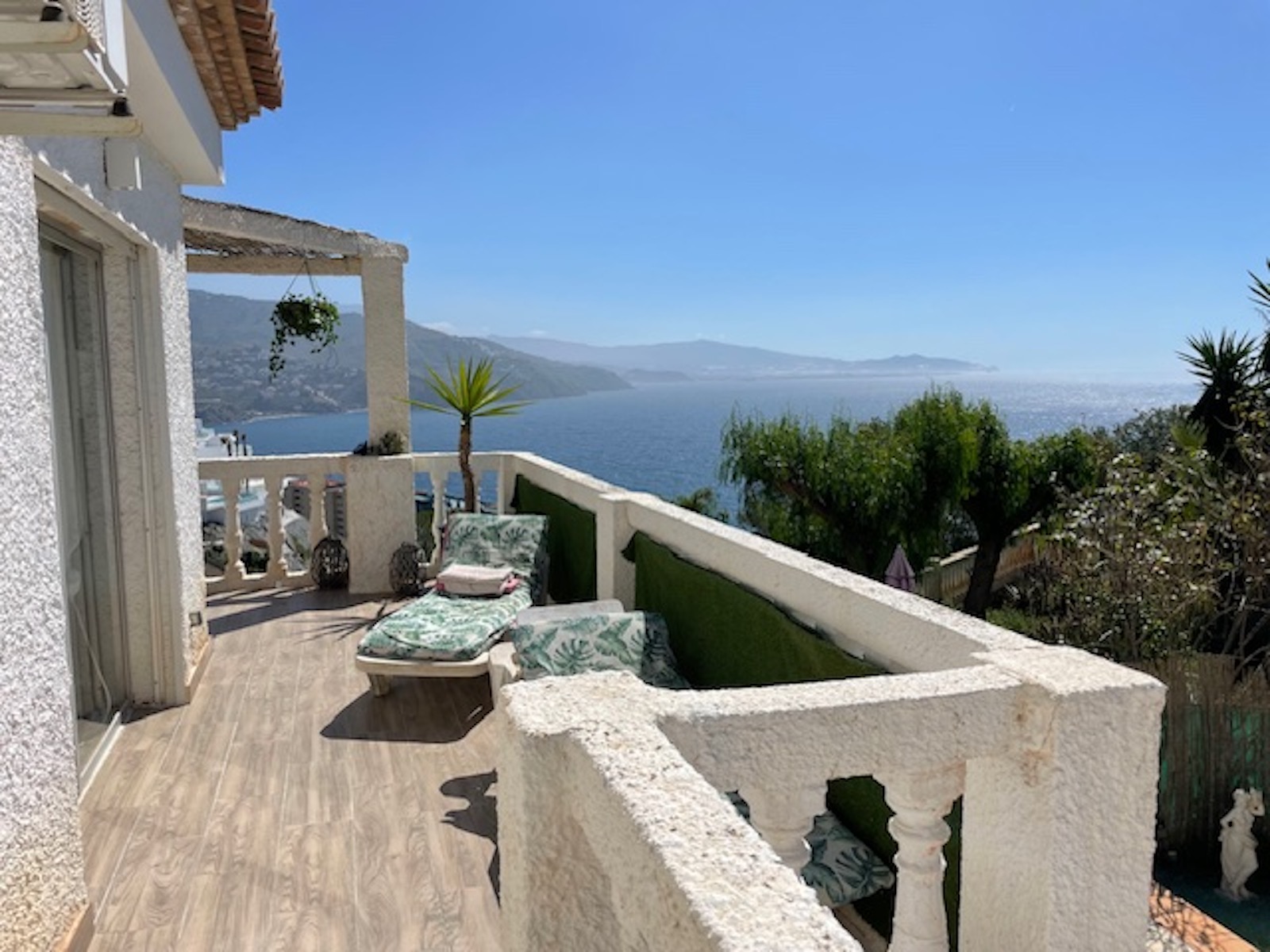 Villa en venta en Almuñecar