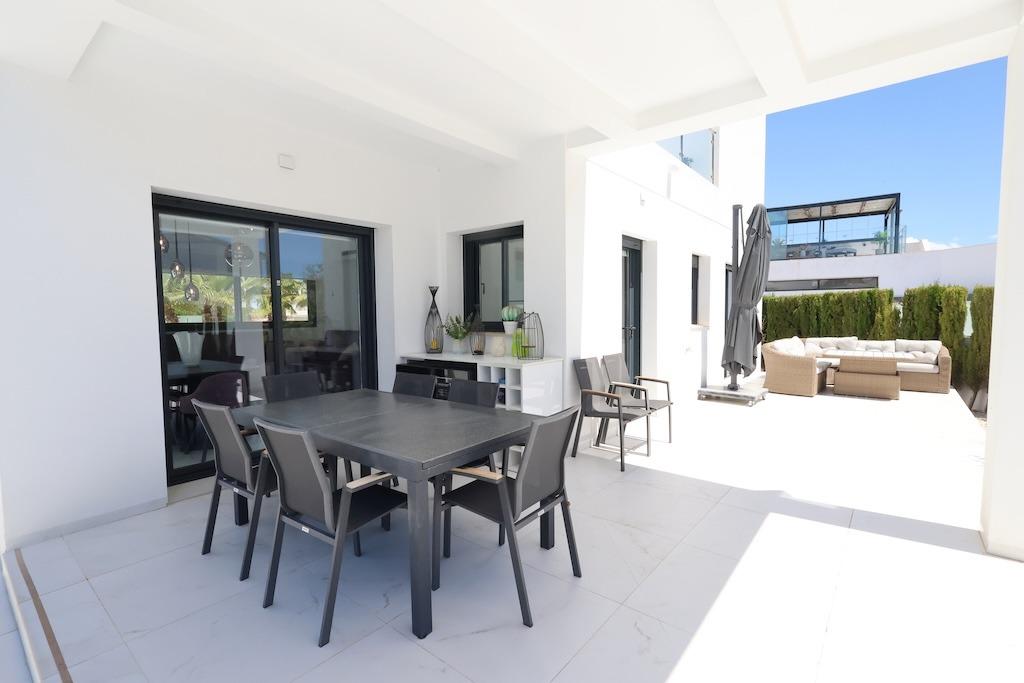 Villa for sale in Rojales, Alicante, Spain