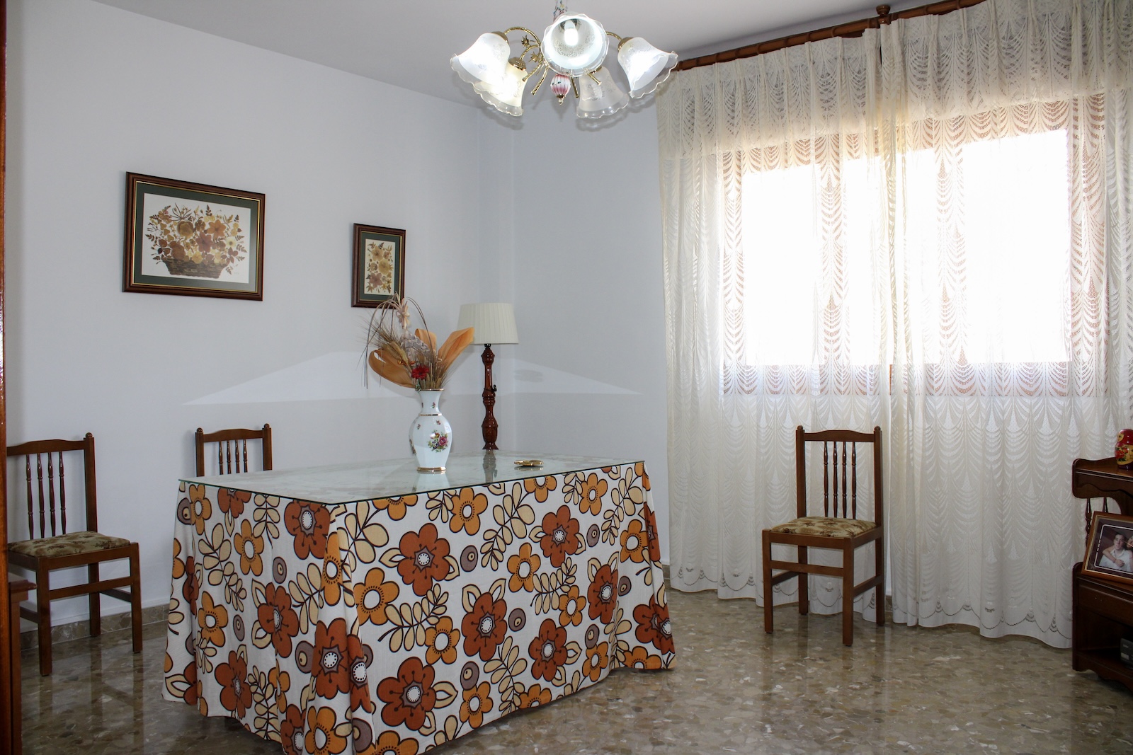 Villa en venta en Fuente Vaqueros