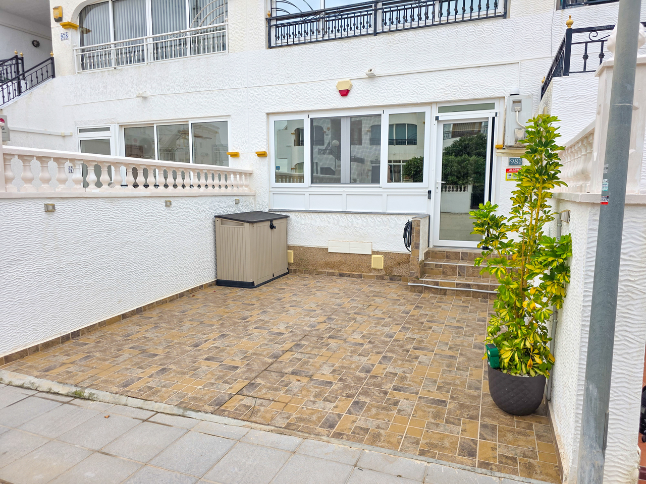 Apartment for sale in Vistabella Golf Entre Naranjos, Alicante, Spain