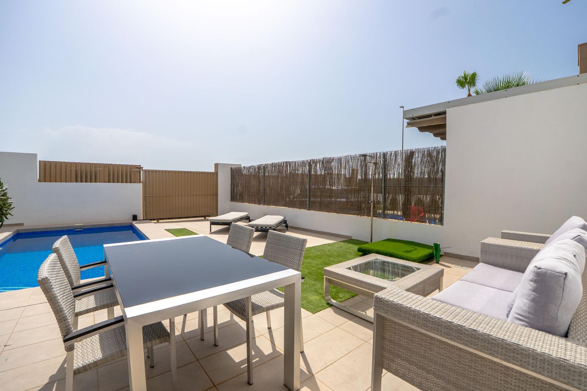 Villa for sale in Guardamar Del Segura, Alicante, Spain