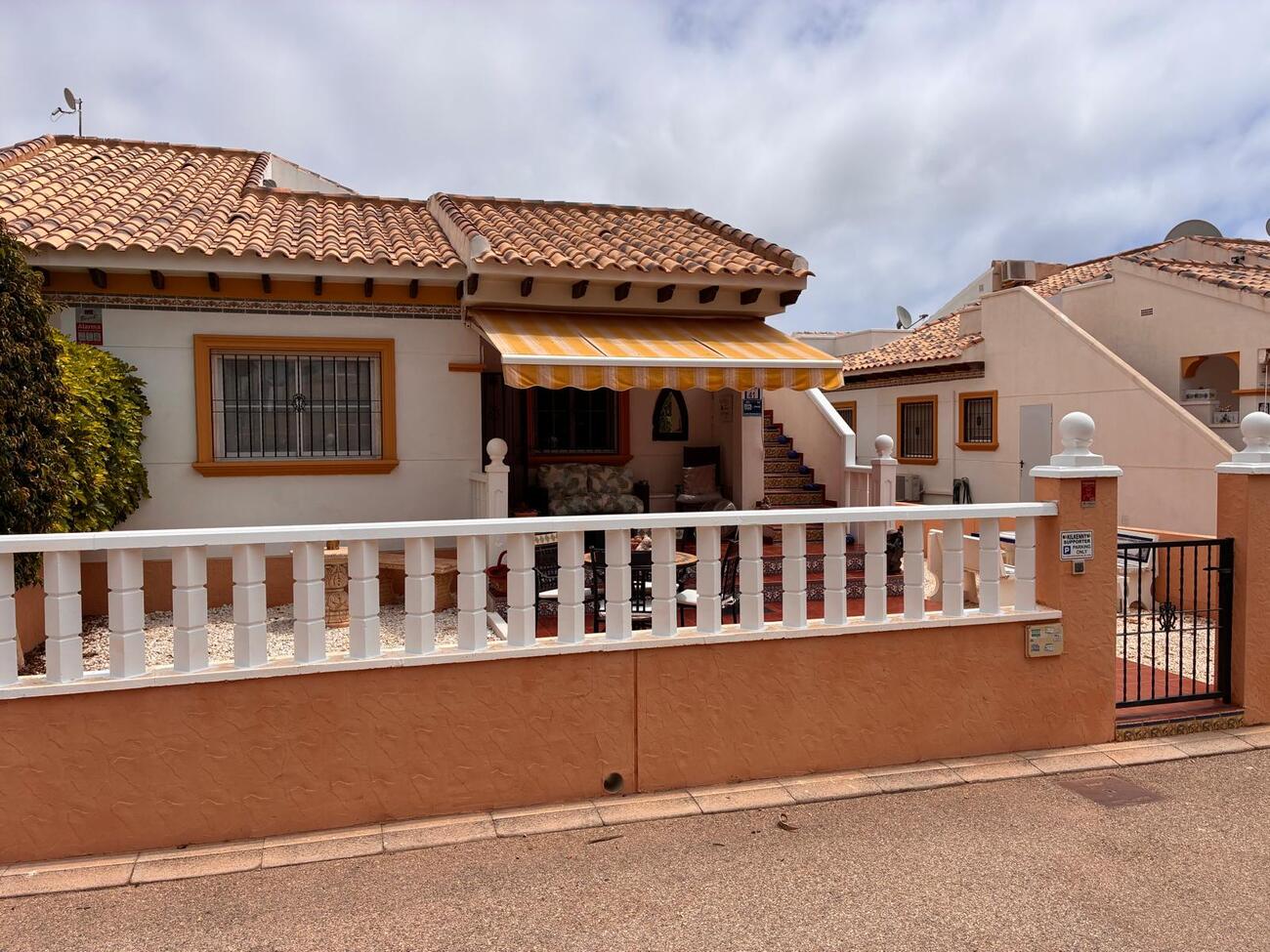Semi Detached for sale in Lomas De Caboroig, Alicante, Spain
