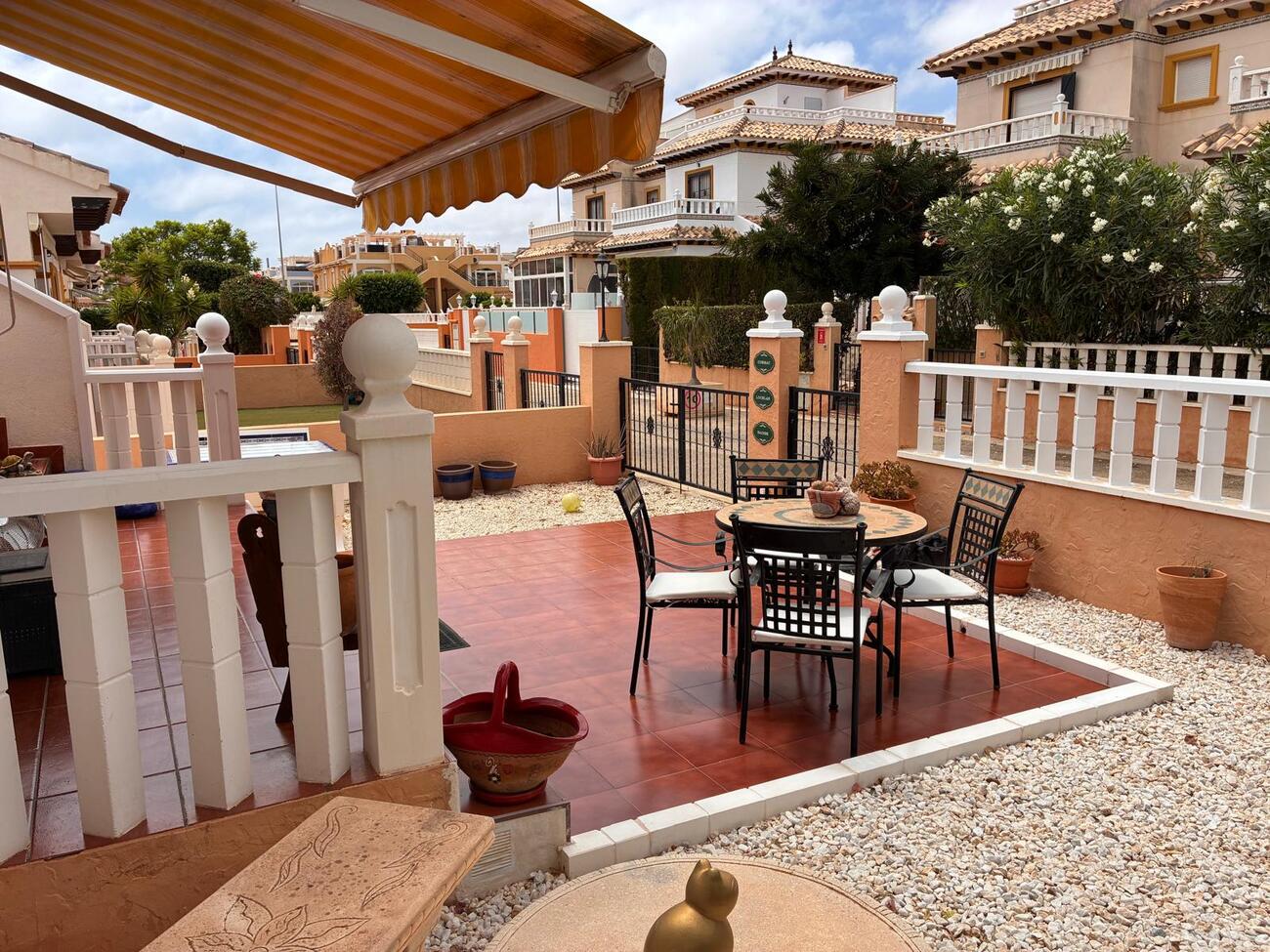 Semi Detached for sale in Lomas De Caboroig, Alicante, Spain