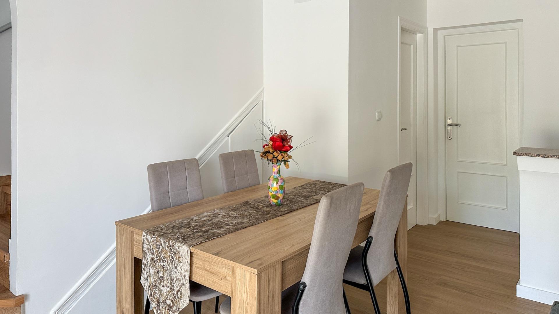 Duplex for sale in San Miguel De Salinas, Alicante, Spain