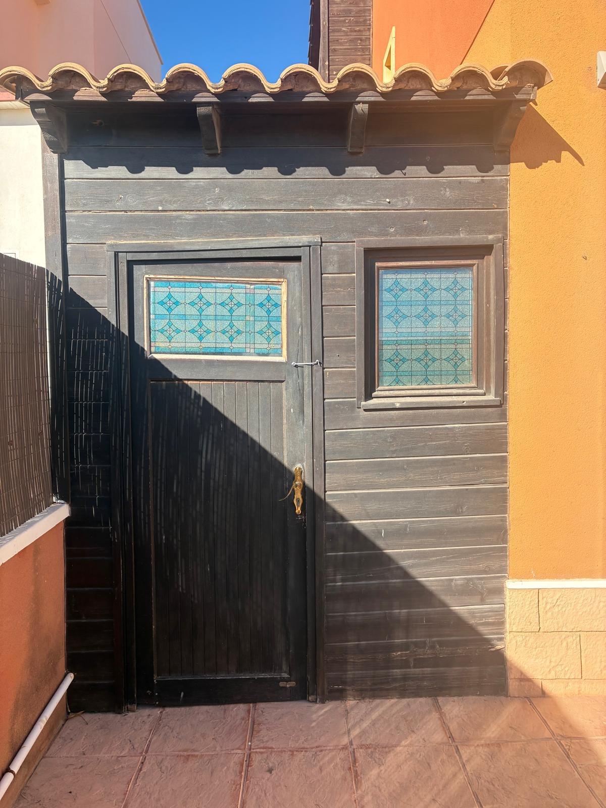 Villa for sale in Almoradi, Alicante, Spain