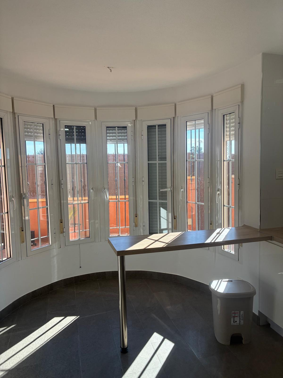 Villa for sale in Almoradi, Alicante, Spain
