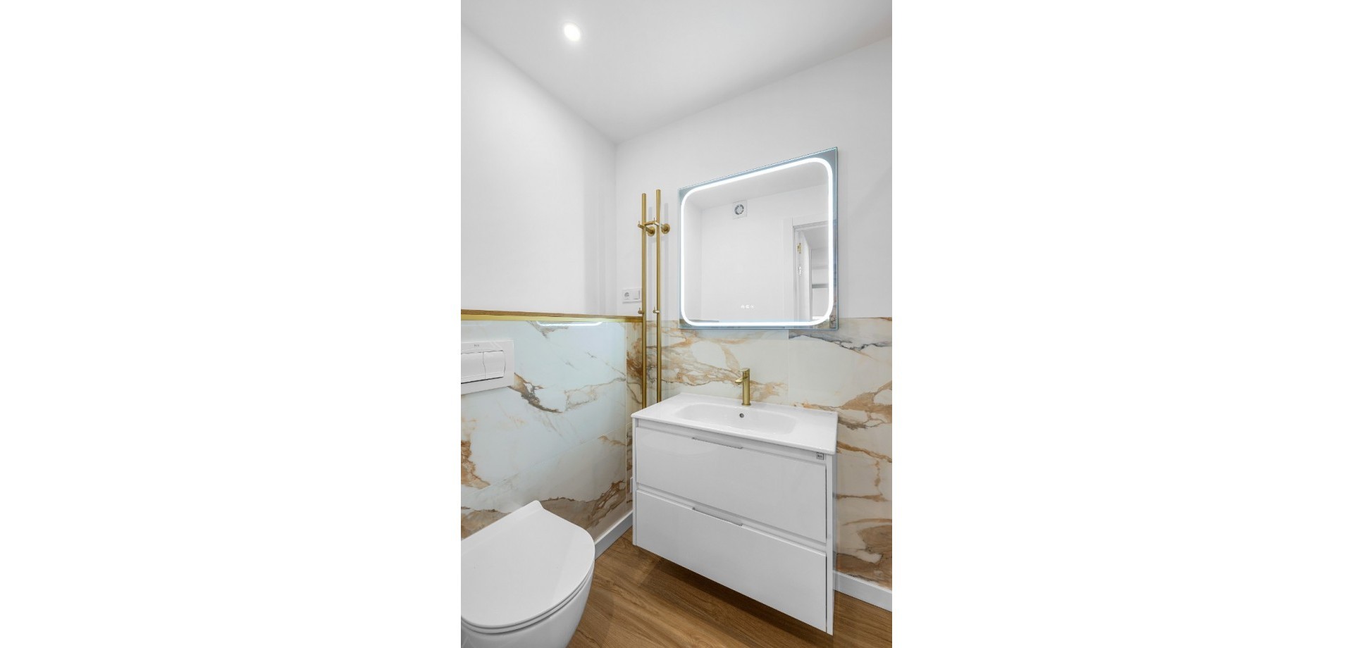 Apartment for sale in Torrevieja, Alicante, Spain