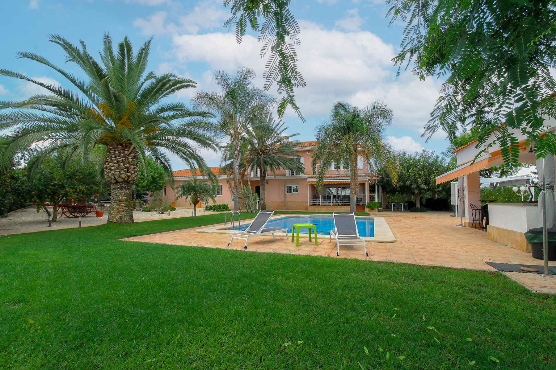 Villa for sale in San Vicente Del Raspeig, Alicante, Spain