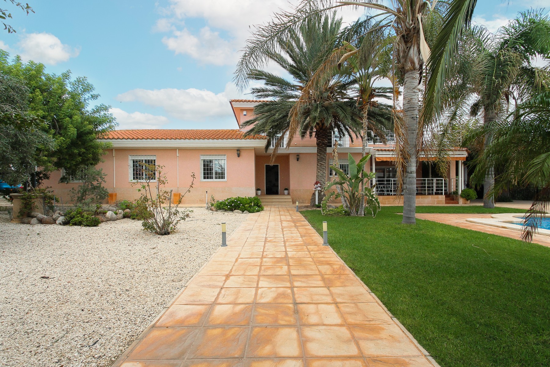Villa for sale in San Vicente Del Raspeig, Alicante, Spain