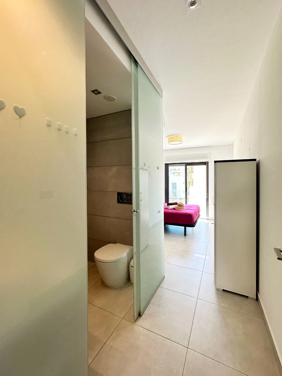Apartment for sale in Guardamar Del Segura, Alicante, Spain