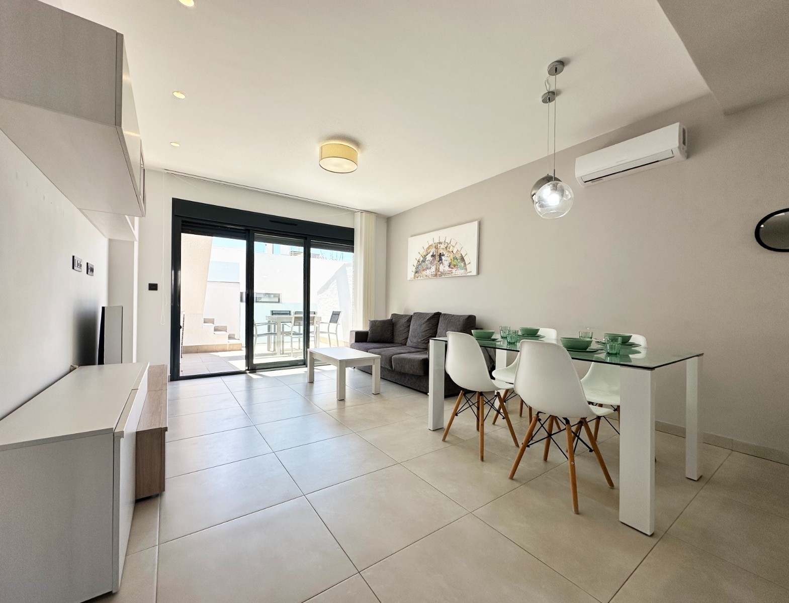 Apartment for sale in Guardamar Del Segura, Alicante, Spain