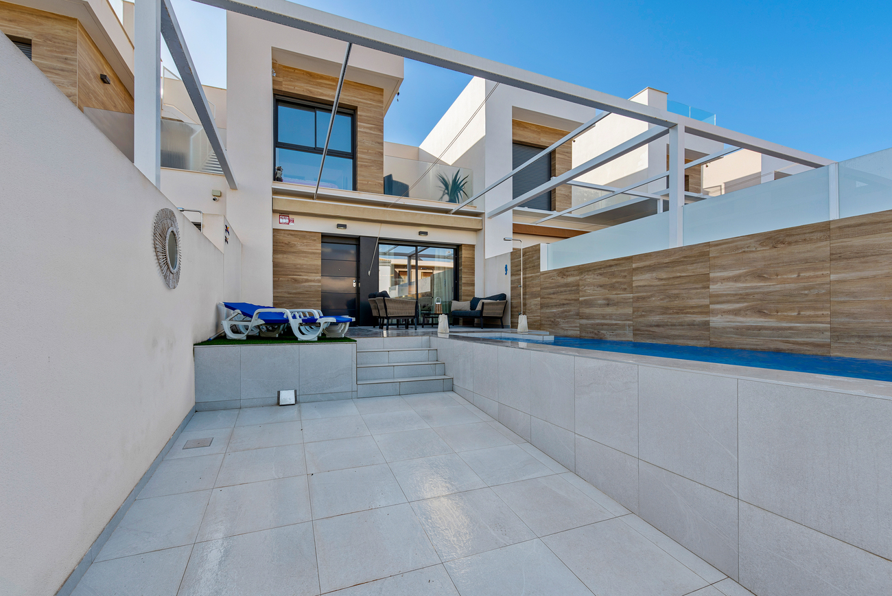 Semi Detached for sale in Rojales, Alicante, Spain