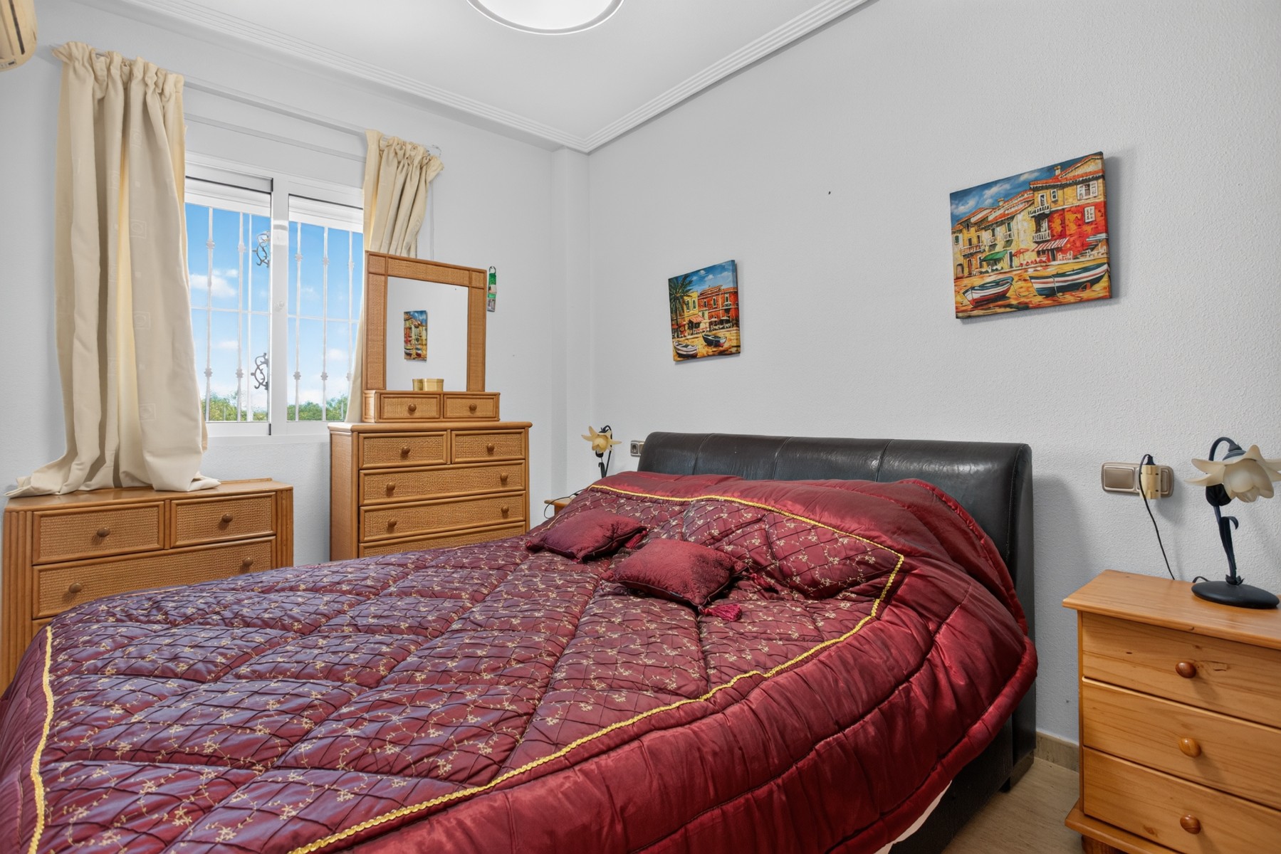 Villa en venta en Orihuela Costa