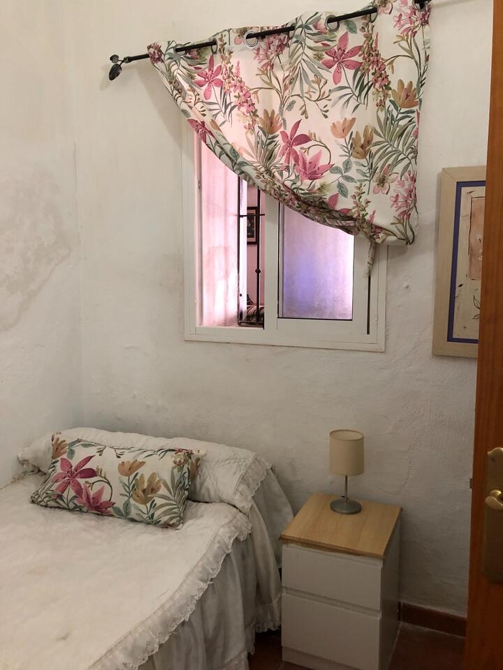 Villa en venta en Alora