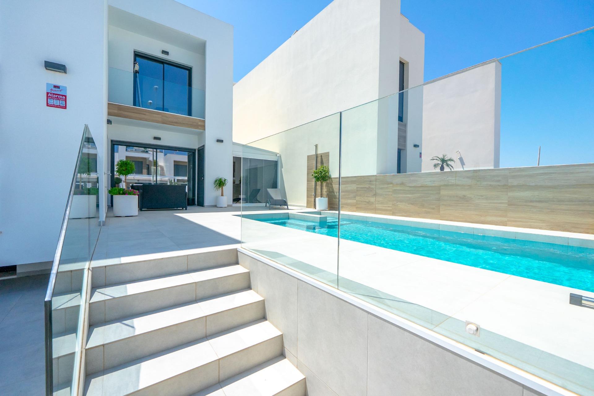 Villa for sale in Rojales, Alicante, Spain