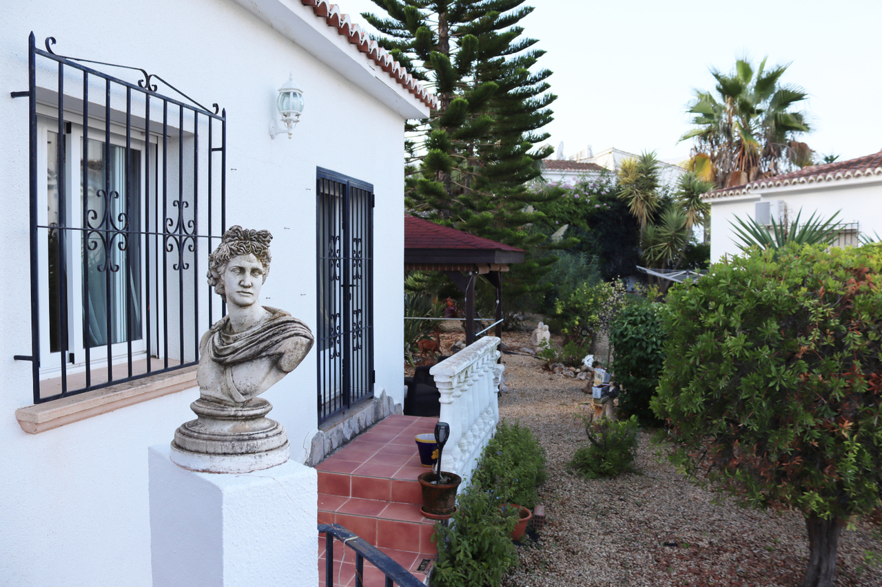 Villa for sale in Murla, Alicante, Spain