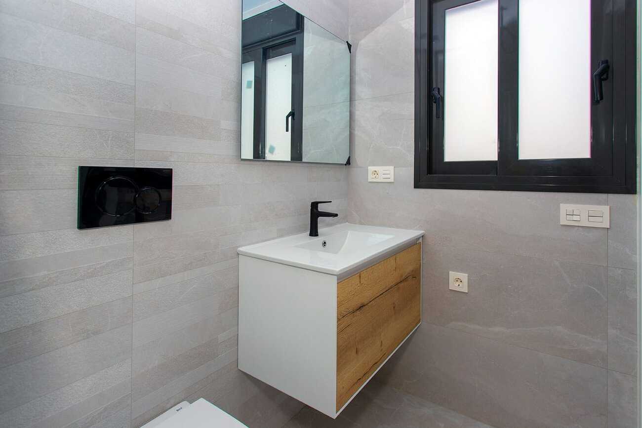 Apartment for sale in Torrevieja, Alicante, Spain