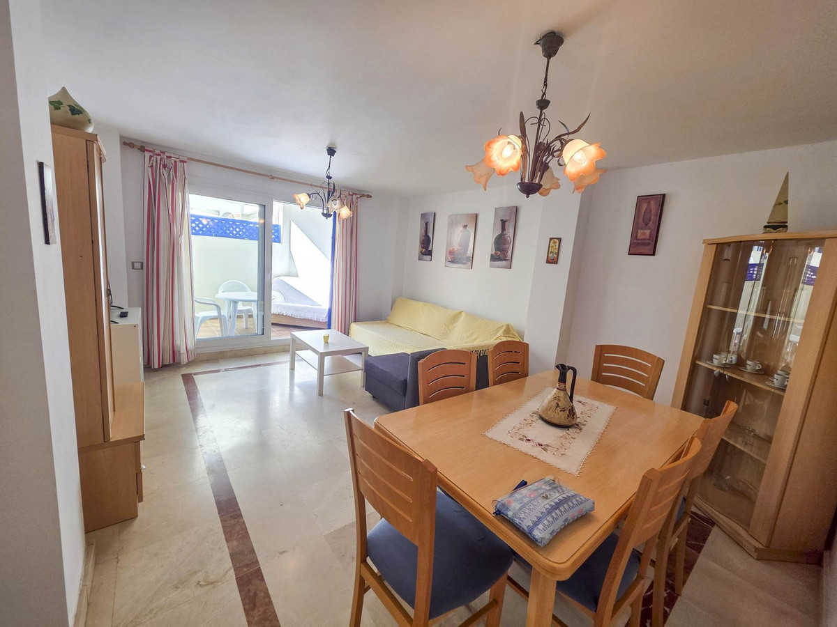 Apartment for sale in San Luis De Sabinillas, Málaga, Spain