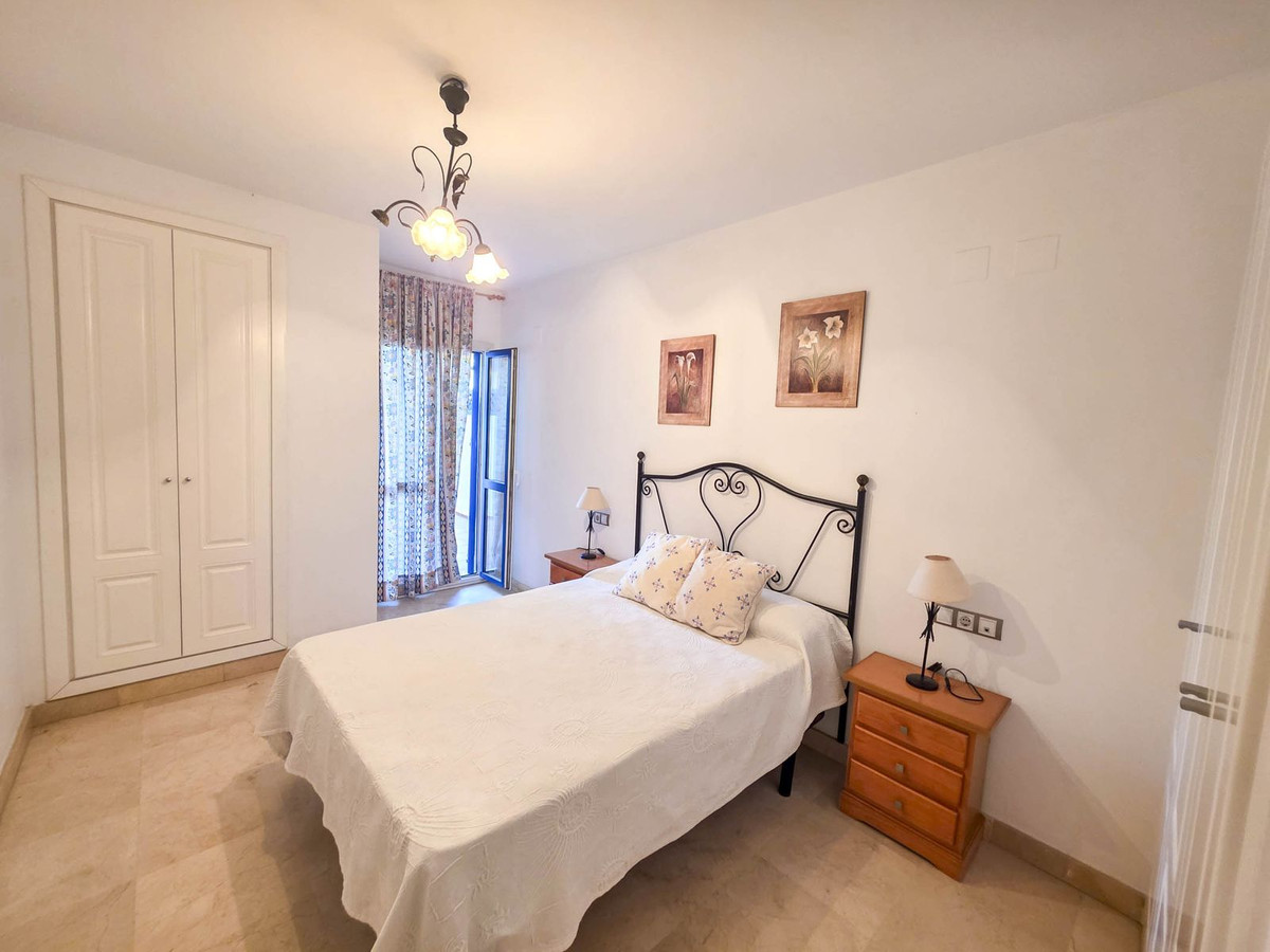 Apartment for sale in San Luis De Sabinillas, Málaga, Spain