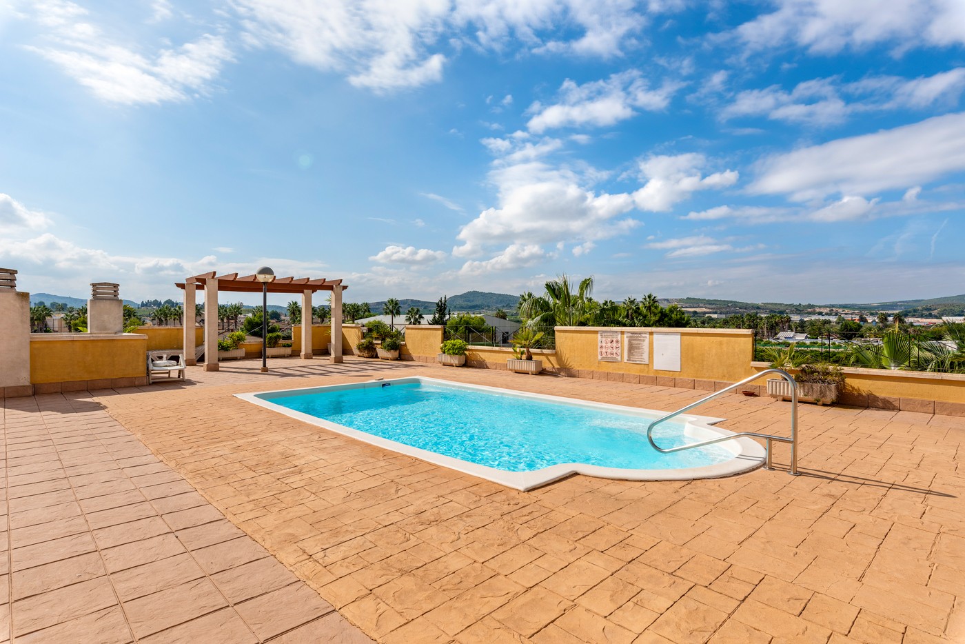 Piso en venta en Jacarilla