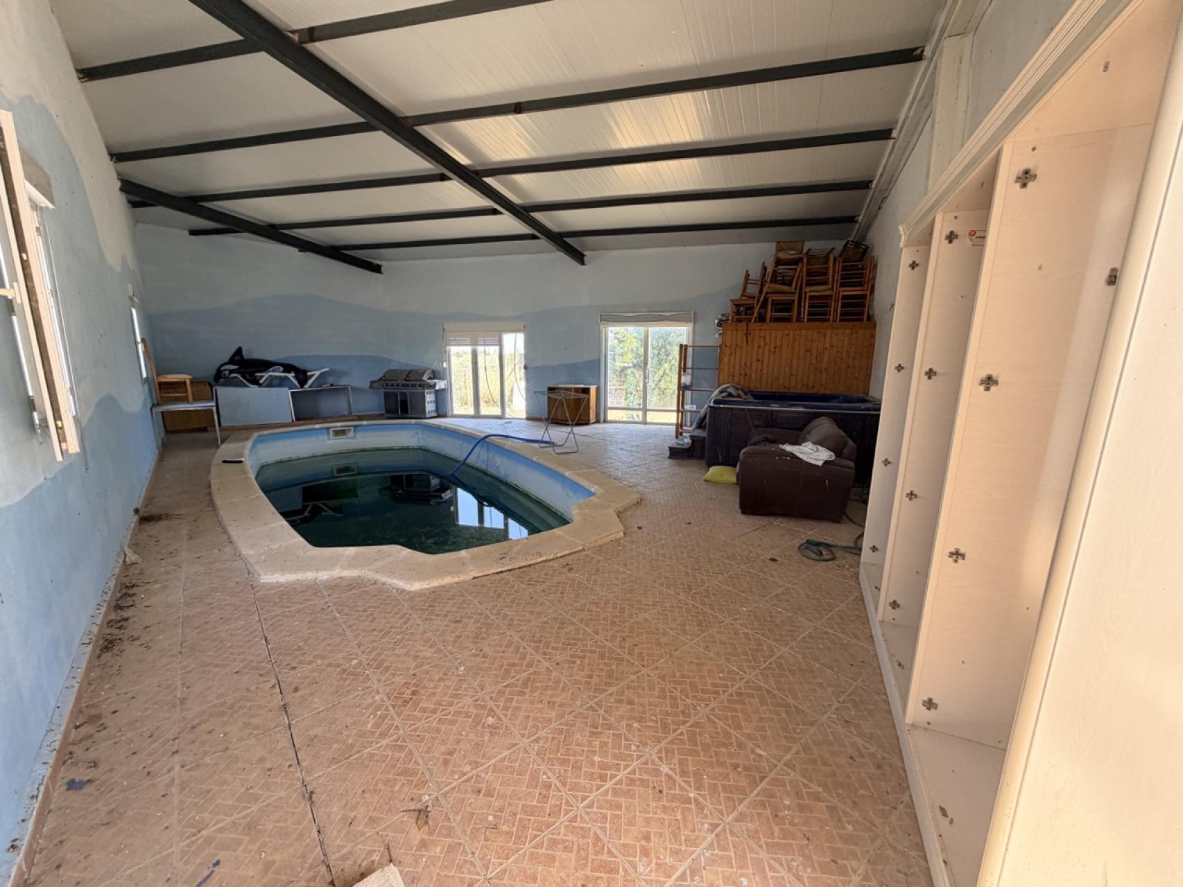 Commercial Property for sale in Torremendo, Alicante, Spain