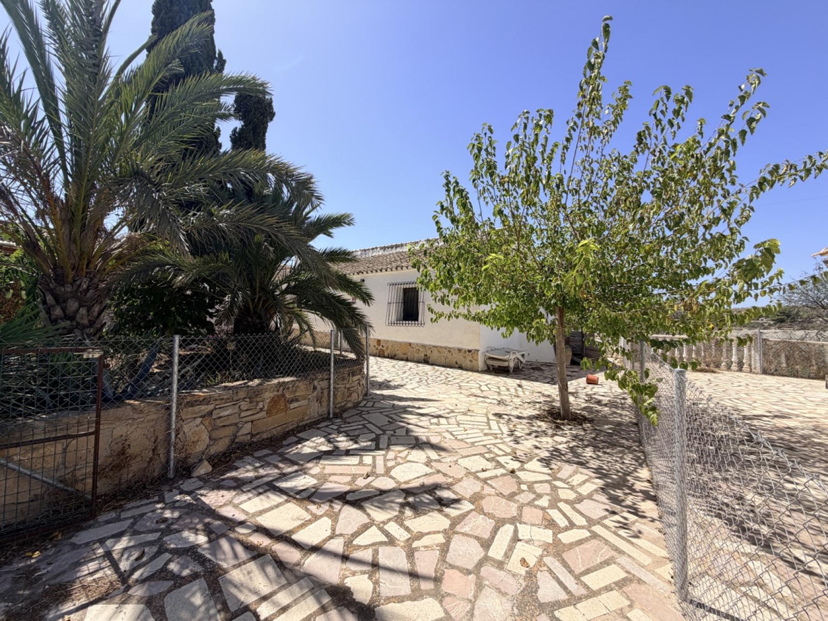 Commercial Property for sale in Torremendo, Alicante, Spain