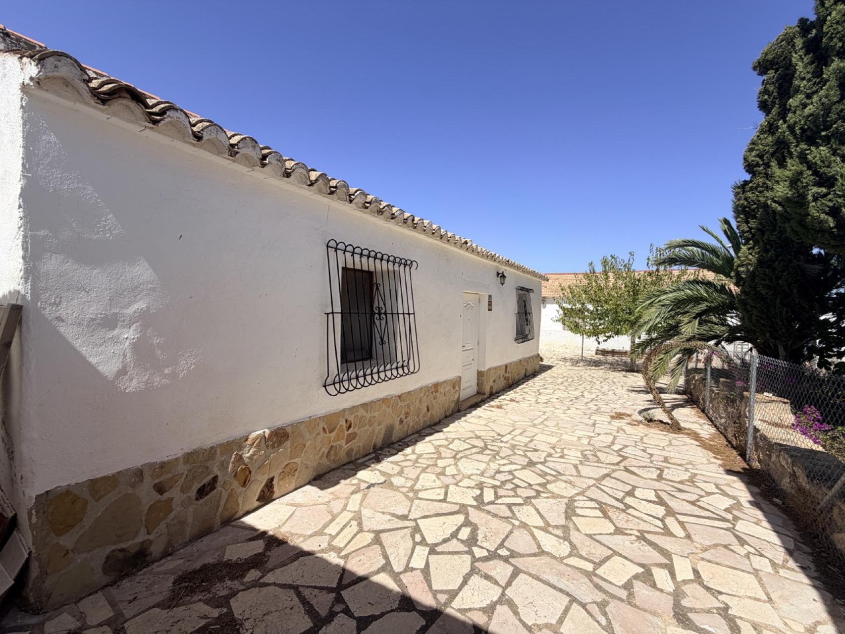 Commercial Property for sale in Torremendo, Alicante, Spain