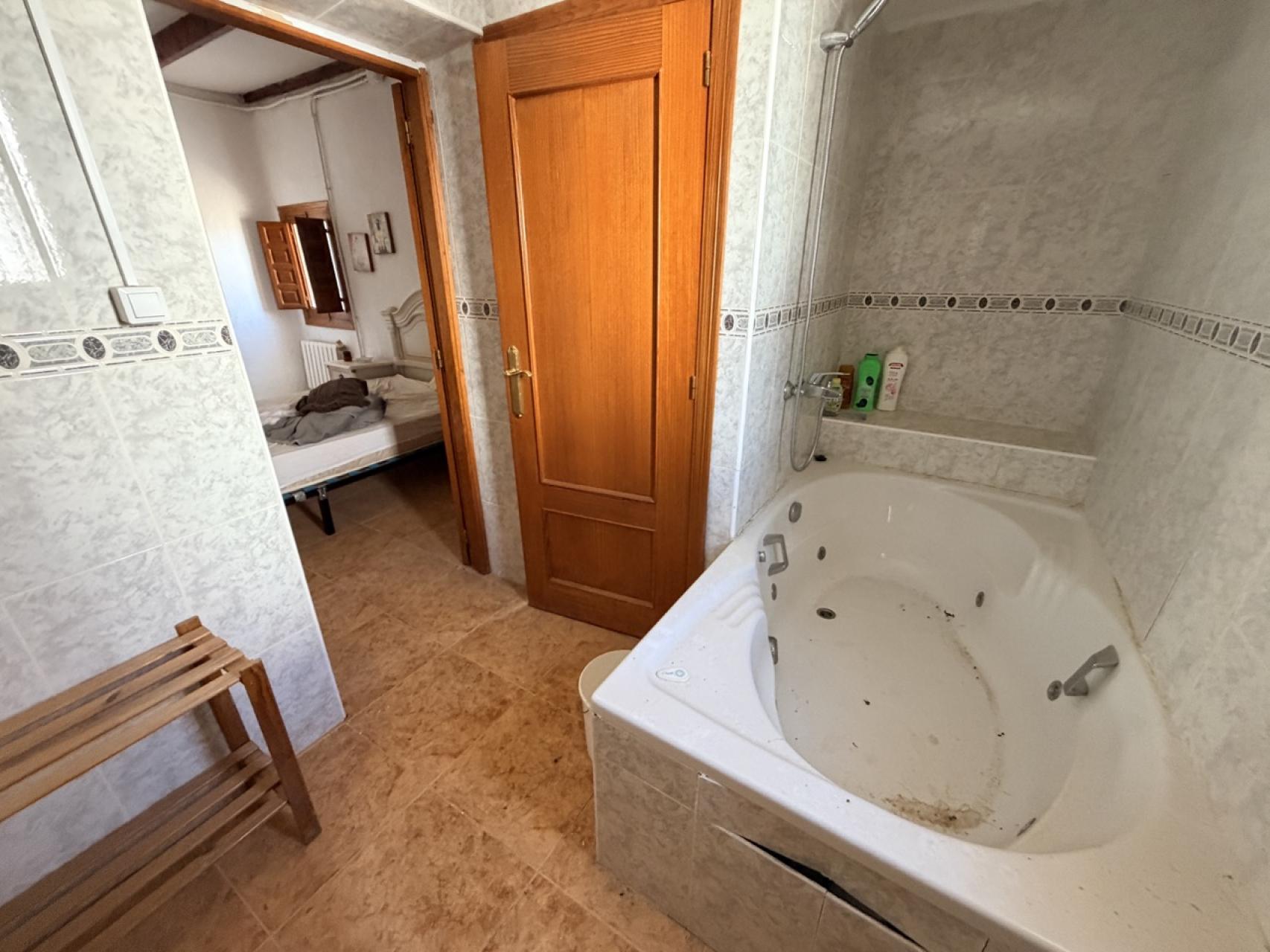 Commercial Property for sale in Torremendo, Alicante, Spain