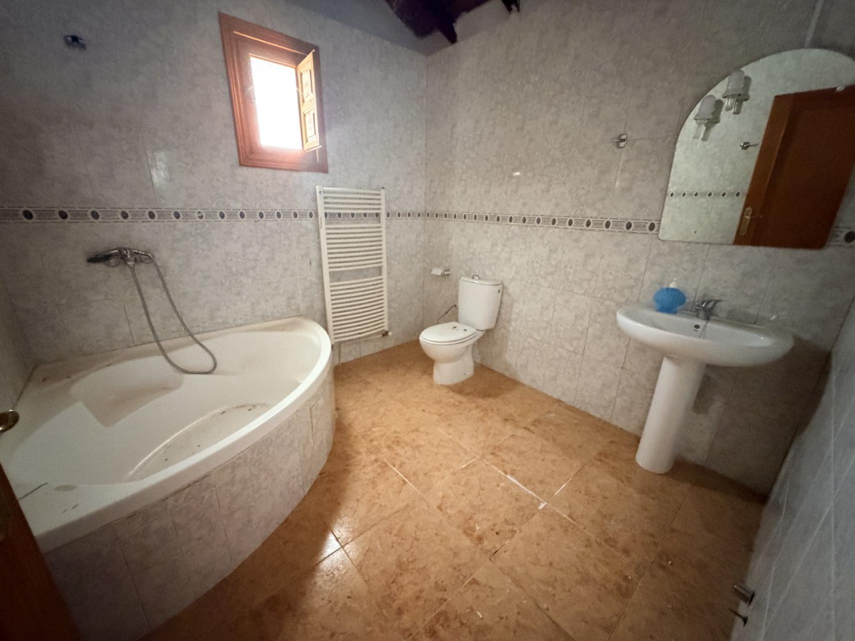 Commercial Property for sale in Torremendo, Alicante, Spain