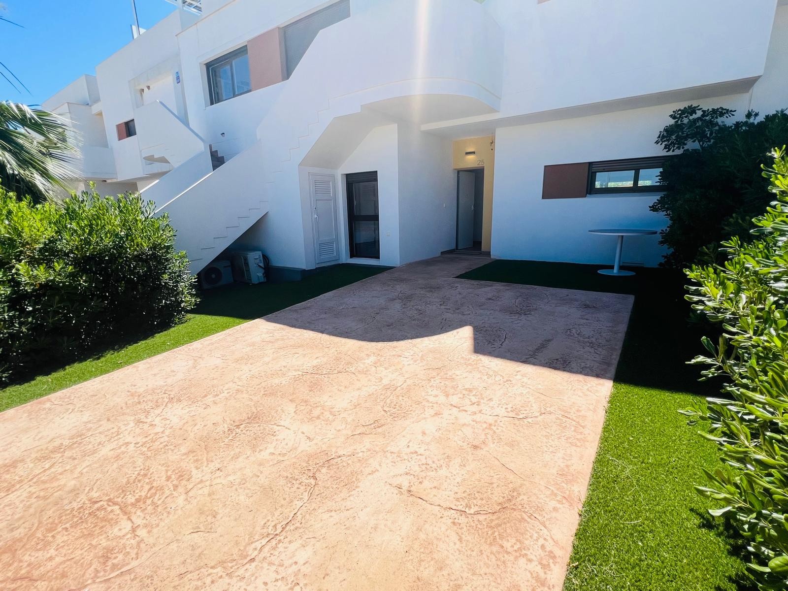 Apartment for sale in Vistabella Golf Entre Naranjos, Alicante, Spain