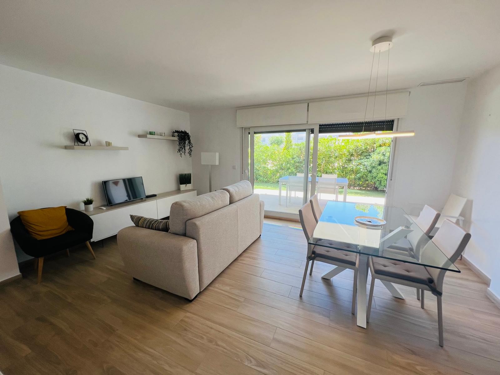 Apartment for sale in Vistabella Golf Entre Naranjos, Alicante, Spain