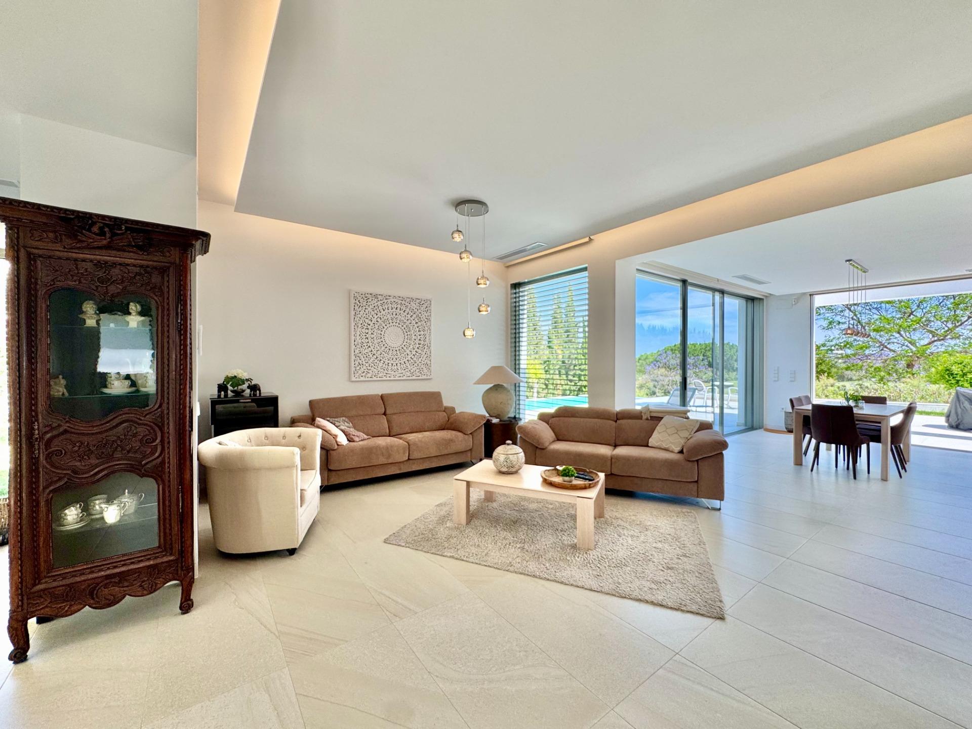 Villa for sale in Orihuela, Alicante, Spain