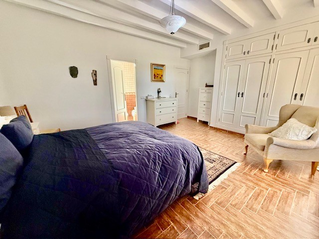 Villa en venta en Avileses