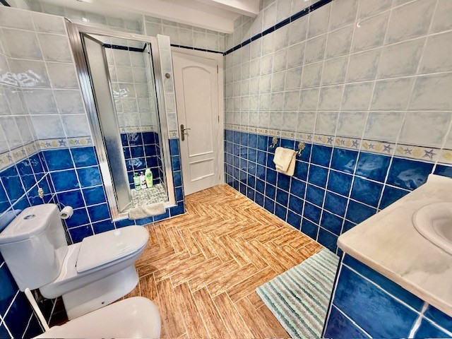 Villa en venta en Avileses