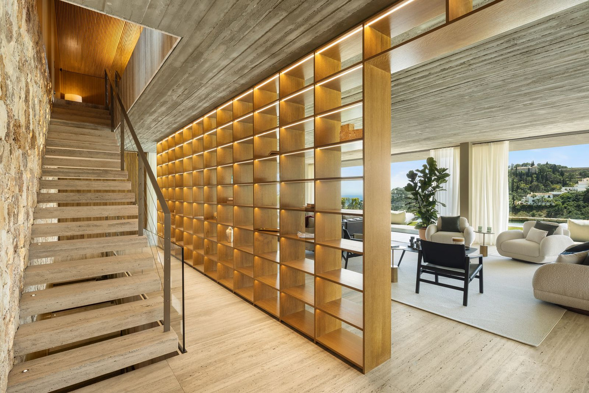 Villa for sale in Benahavis, Málaga, Spain