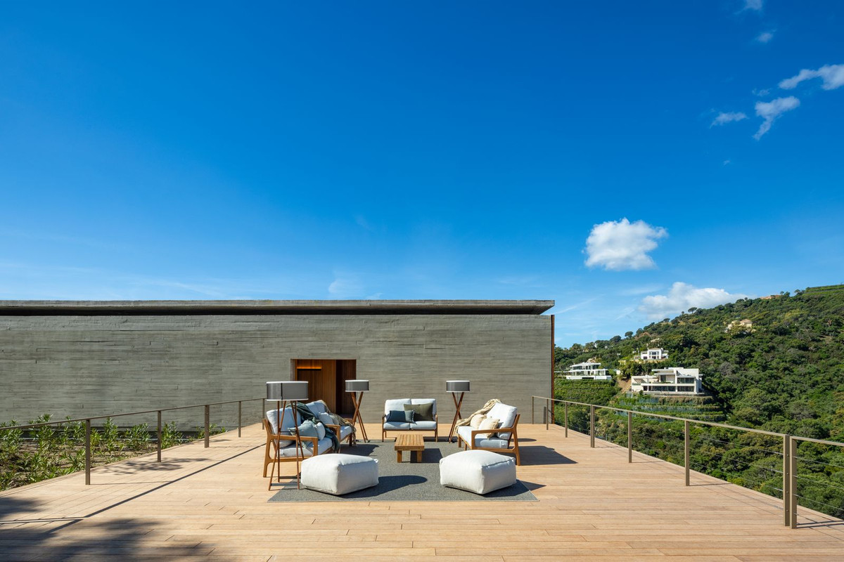Villa for sale in Benahavis, Málaga, Spain