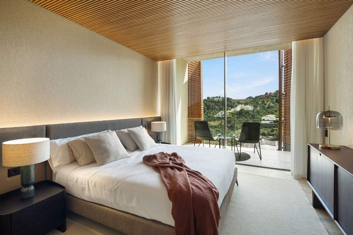 Villa for sale in Benahavis, Málaga, Spain