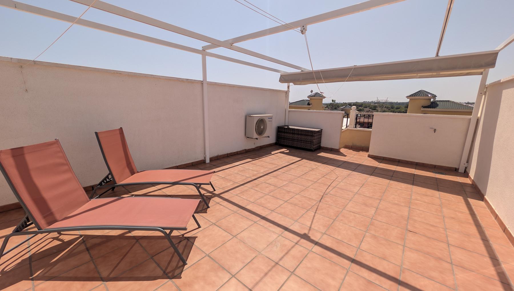 Villa for sale in Algorfa, Alicante, Spain