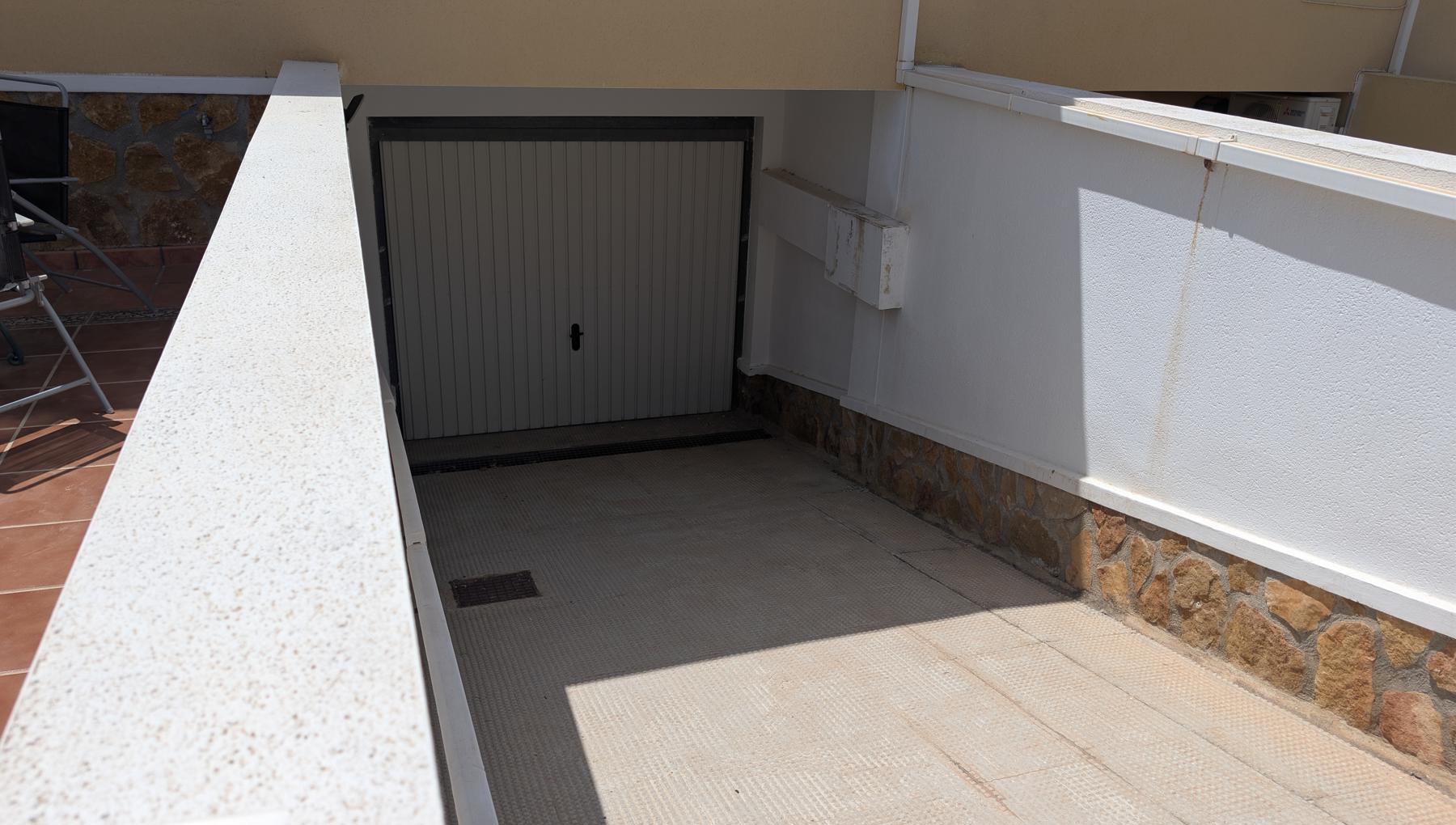 Villa for sale in Algorfa, Alicante, Spain