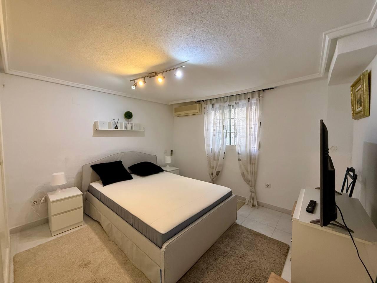 Villa en venta en Orihuela Costa