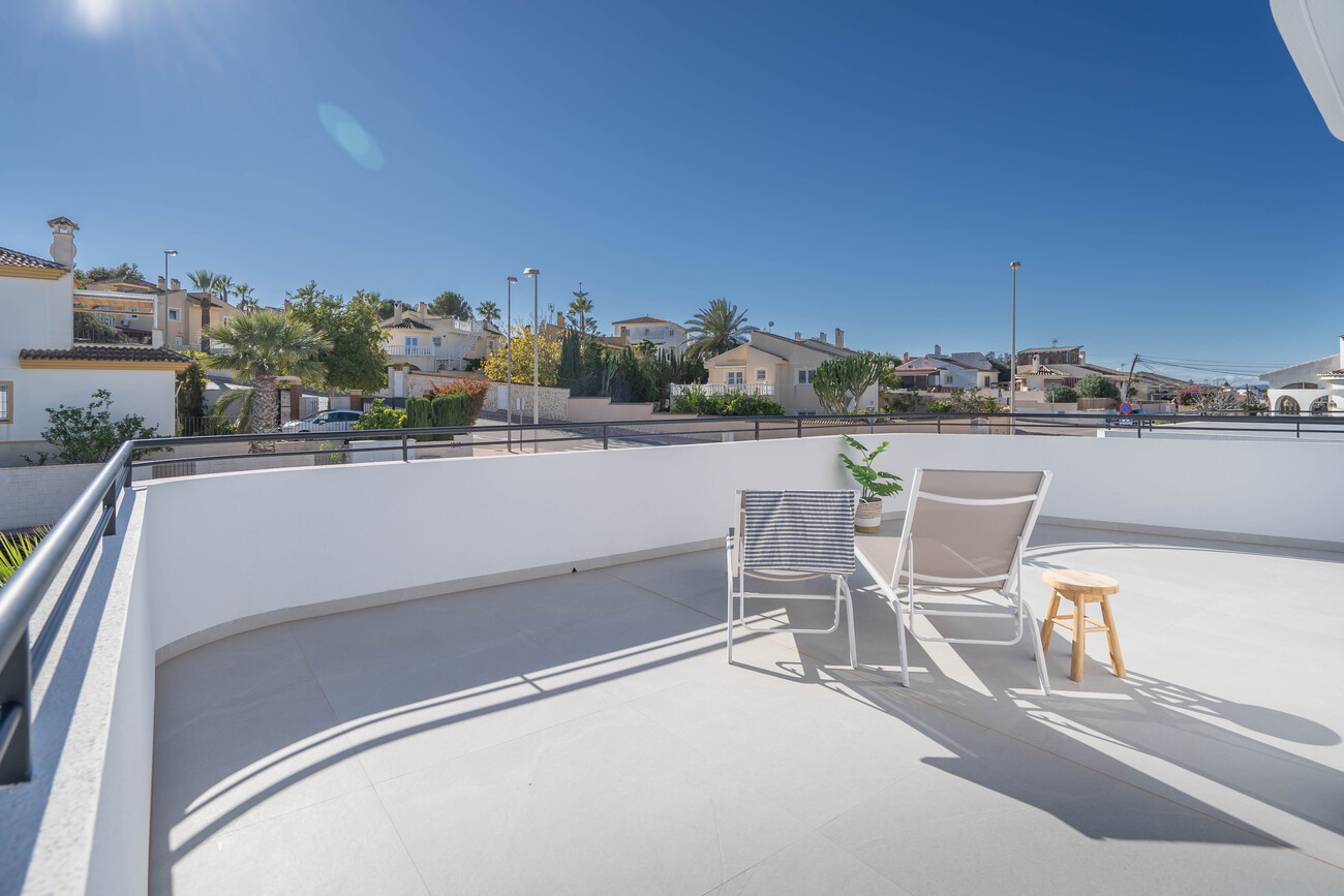 Villa for sale in Rojales La Marquesa Golf, Alicante, Spain