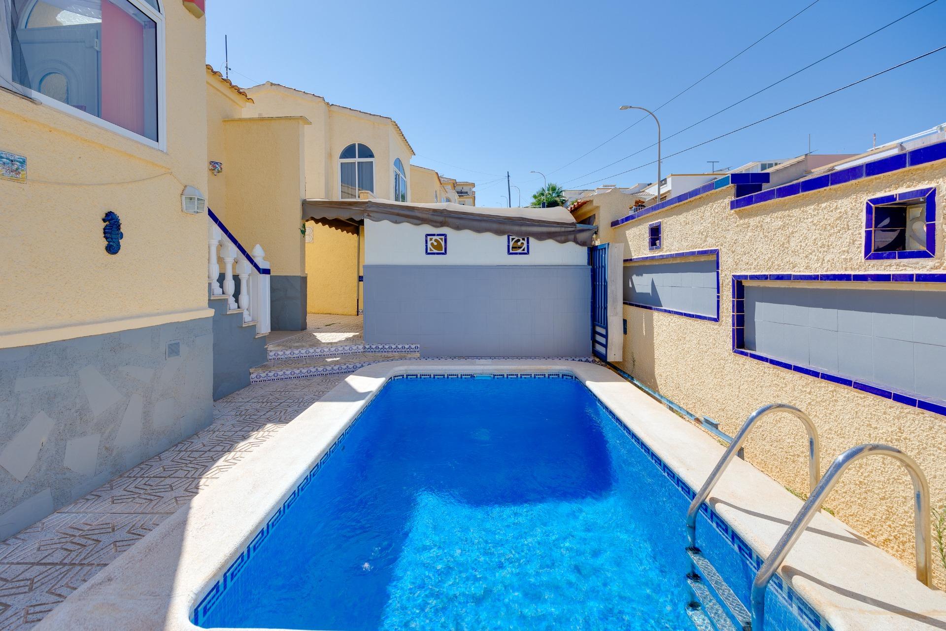 Villa for sale in San Fulgencio, Alicante, Spain