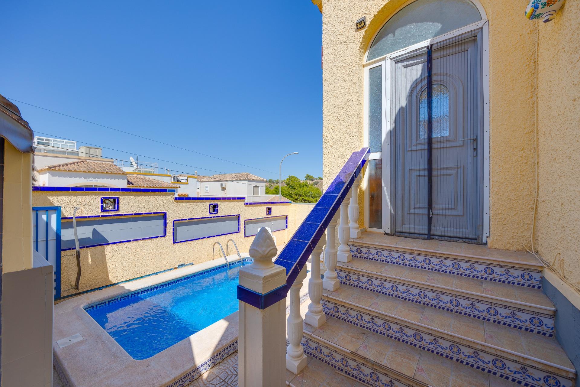 Villa for sale in San Fulgencio, Alicante, Spain