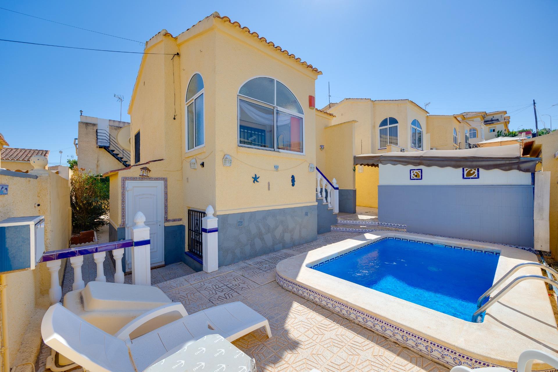 Villa for sale in San Fulgencio, Alicante, Spain