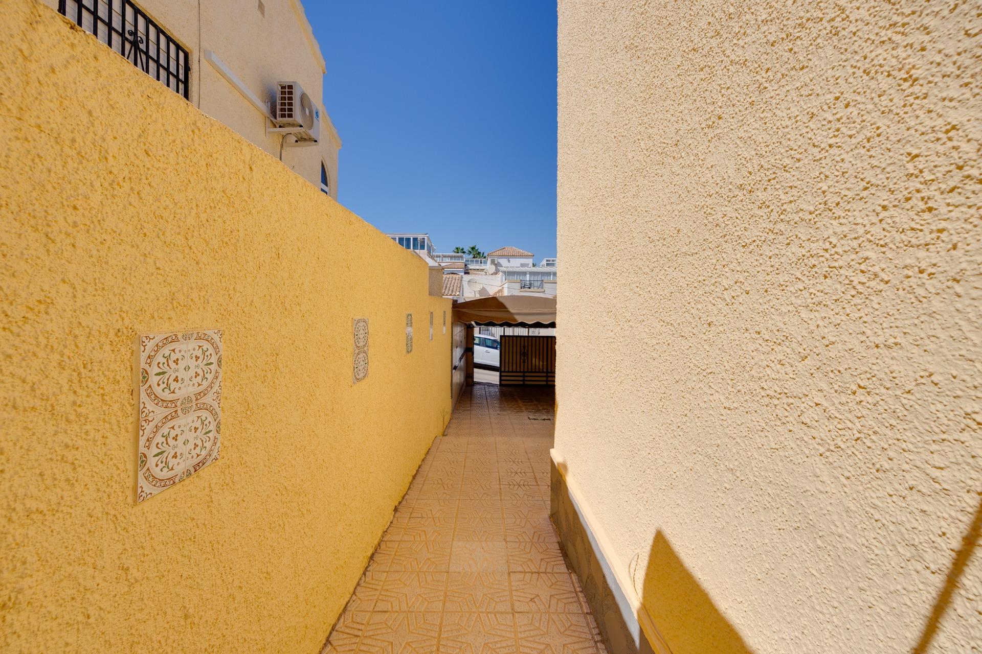 Villa for sale in San Fulgencio, Alicante, Spain